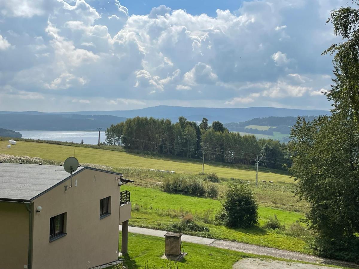 Chata Adam U Lipna Horni Plana Exterior photo